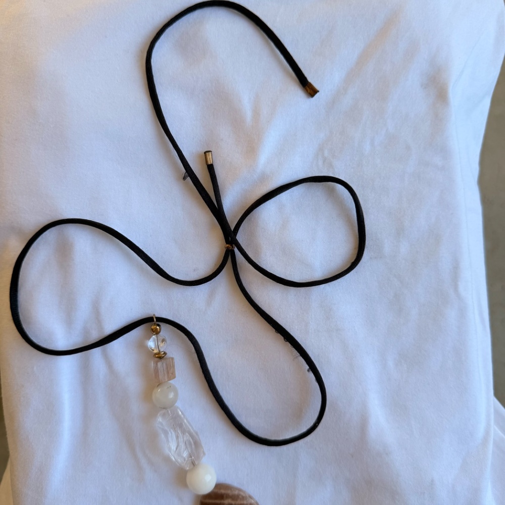 Lot: 3 Statement Neckless - image 2